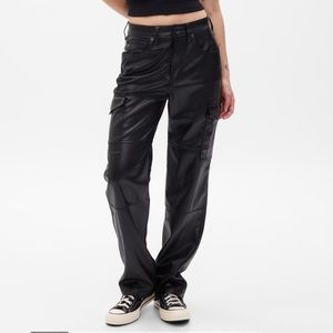 NWT mid-rise 90s loose leather cargo pants